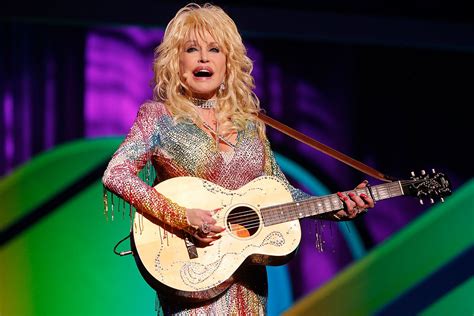 Dolly Parton celebrated her 76th birthday in her ‘birthday suit’